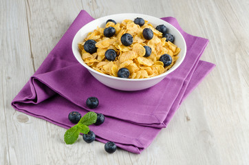 Cereal and blueberries