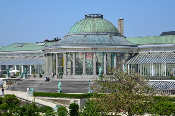 Fototapeta na wymiar L'orangerie du Jardin Botanique de Bruxelles