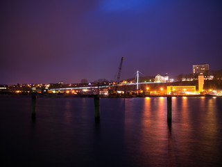 Fototapeta na wymiar Abenddämmerung im Hafen Saßnitz auf Rügen