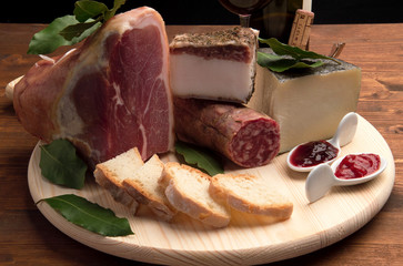 Affettati e formaggio