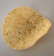 potato chip with japanese seaweed