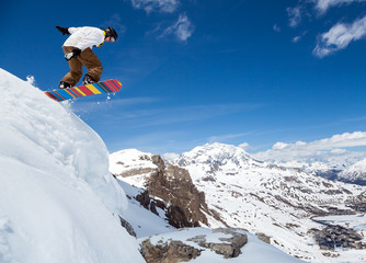 Naklejka na ściany i meble Snowboarder in the sky