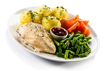 Roasted chicken fillet and vegetables