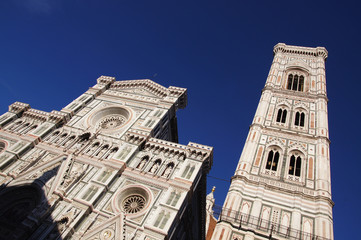 Cathédrale Sainte Marie de la Fleur et son Campanile à Florence