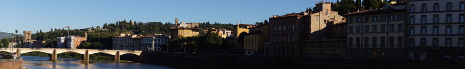Pont sur l'Arno à Florence