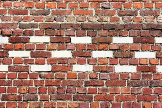 Mur de briques rouges	
