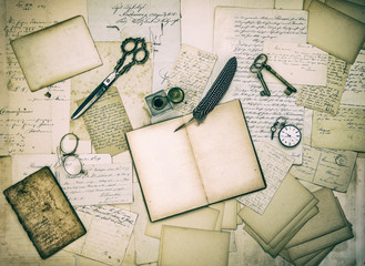 antique accessories, old letters and vintage ink pen
