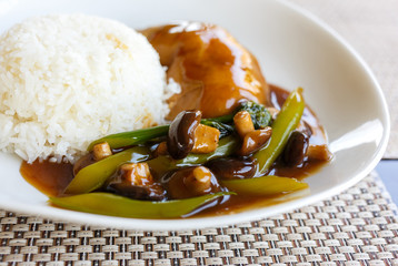 chicken with rice and mushrooms salad