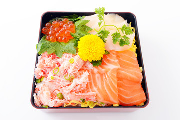 新鮮な魚介弁当