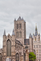 Fototapeta na wymiar Katedra św Bavon Ghent, Belgia, wejście do nieba