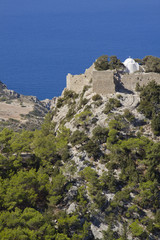 Fototapeta na wymiar widok na cyplu w wybrzeża Morza Śródziemnego