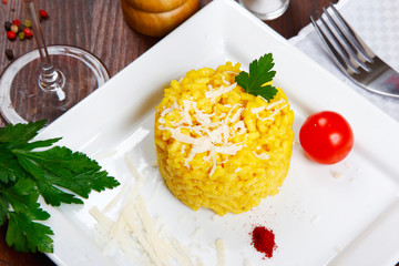 risotto with saffron -risotto alla milanese-