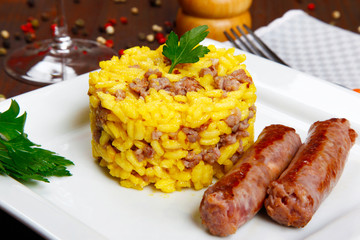 risotto with sausages and saffron