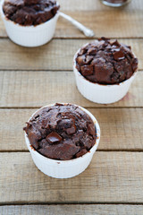 chocolate cupcakes