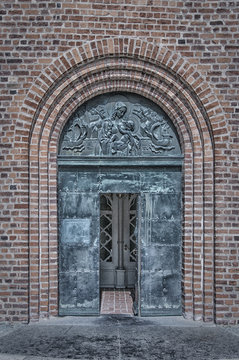 Church Doors 02