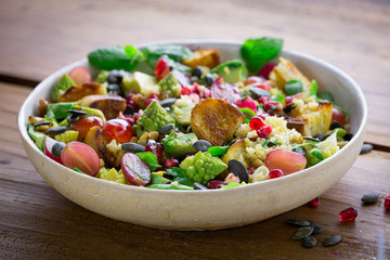 Salat mit Dressing