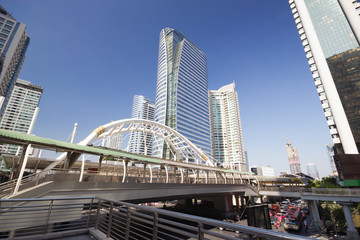 Naklejka premium BRT, Pubic skywalk with modern buildings of Bangkok