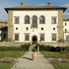 Palace of Monte  (  Palazzo del Monte )