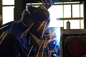 Schweißer bei der Arbeit