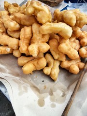 Deep-fried dough stick