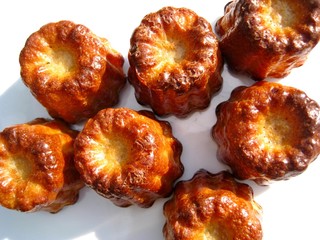 Canelés de bordeau