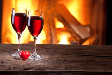 Wine glasses and a heart.