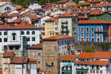 Fototapeta na wymiar Widok z małego miasta, kraju Basków, Spaine