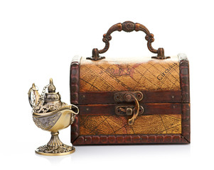 chest and aladin lamp