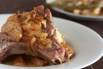 pork chop with apple