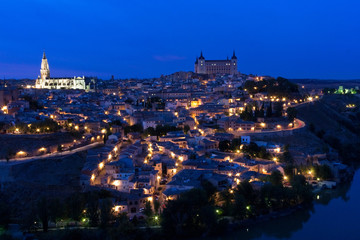 Fototapeta na wymiar Starożytne miasto Toledo, Hiszpania