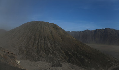 Fototapeta na wymiar Volcano in Bromo, Java, Indonesia 