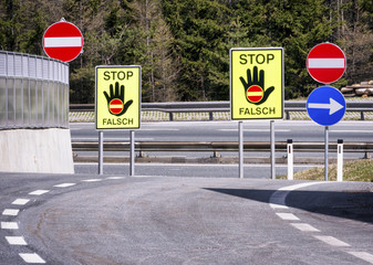 stop - wrong way