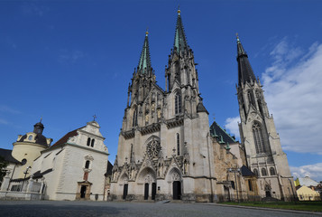Fototapeta na wymiar Olomunec - katedra sv. Vaclawa