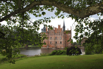 Fototapeta premium Egeskov Castle