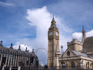 Fototapeta na wymiar Wieża zegarowa Big Ben
