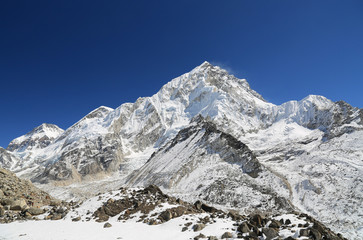 nuche summit beside of everest from kallapather summit