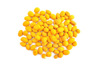 Erdnüsse im Teigmantel