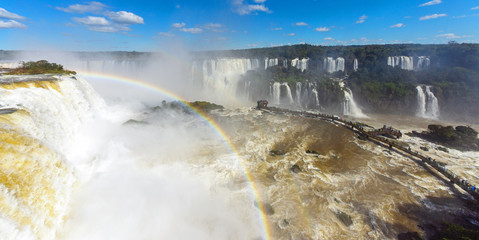 Panorama of the Iguazu waterfalls © elxeneize