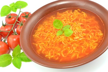 tomato soup with noodles