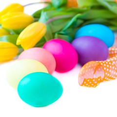 Fototapeta na wymiar Colorful easter eggs posted by color of rainbow spectrum