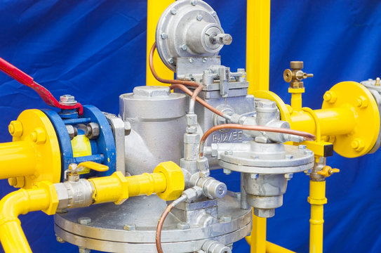 gas pressure regulator