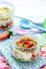 Dessert von Erdbeeren