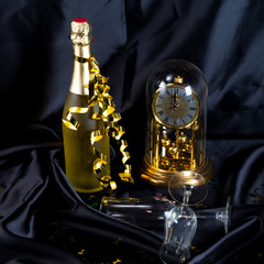sylwester glass and champagne