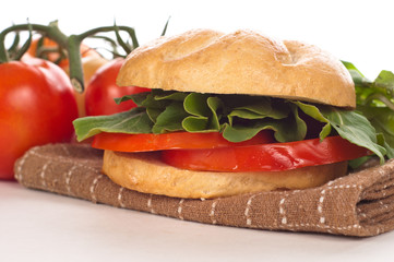 panino con pomodoro e rucola