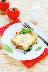 lasagna with mushrooms and spinach