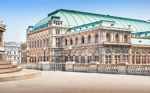 Wiener Staatsoper (Vienna State Opera) in Vienna, Austria