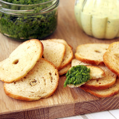 bärlauch pesto und mayonnaise