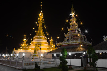 Pagoda  white of Wat Chong Klang and Wat Chong Kham at dusk. Mae