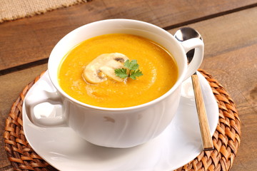Pumpkin soup with mushrooms
