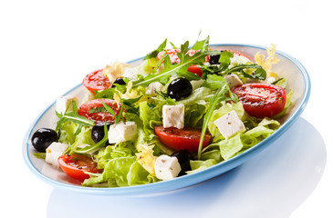 Vegetable salad with cheese